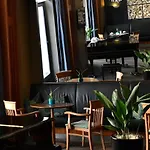 Vienna House By Wyndham Sonne 4*