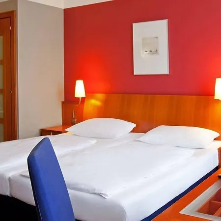 Vienna House By Wyndham Sonne Hotel 4*