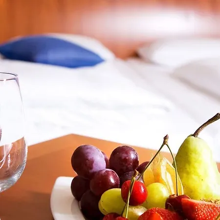 Vienna House By Wyndham Sonne Rostock