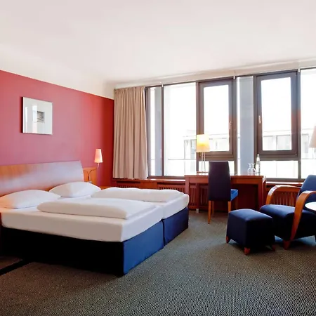 Hotel Vienna House By Wyndham Sonne 4*