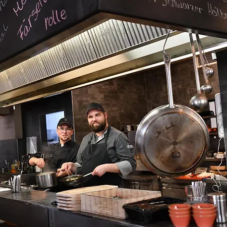 Vienna House By Wyndham Sonne 4*