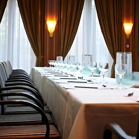 Vienna House By Wyndham Sonne Hotel Rostock