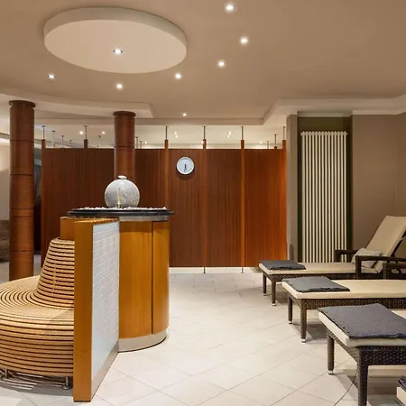 Vienna House By Wyndham Sonne Hotel 4*