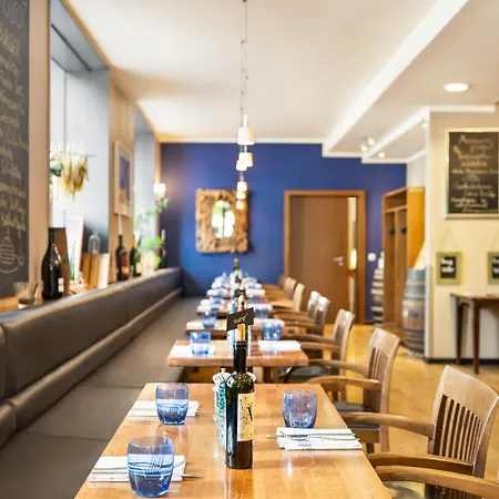 Hotel Vienna House By Wyndham Sonne 4*