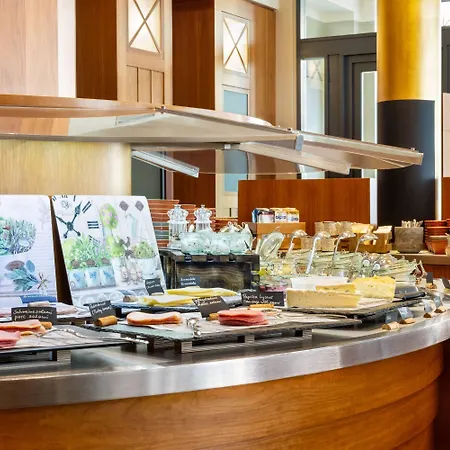Vienna House By Wyndham Sonne Hotel 4*