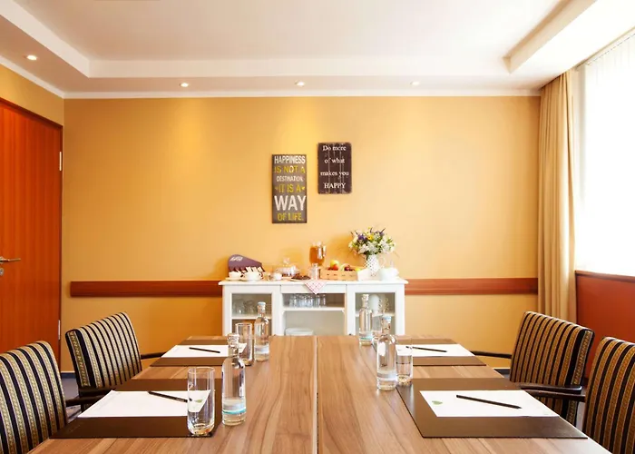 Vienna House By Wyndham Sonne Hotel Rostock