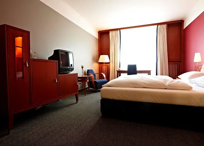 Hotel Vienna House By Wyndham Sonne 4*